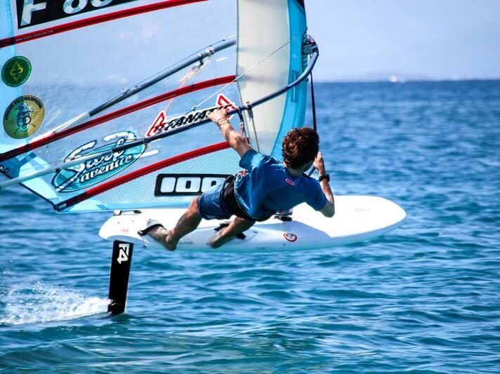 Thomas Goyard athlète de haut niveau windsurf wechamp-entreprise incentive event public team building