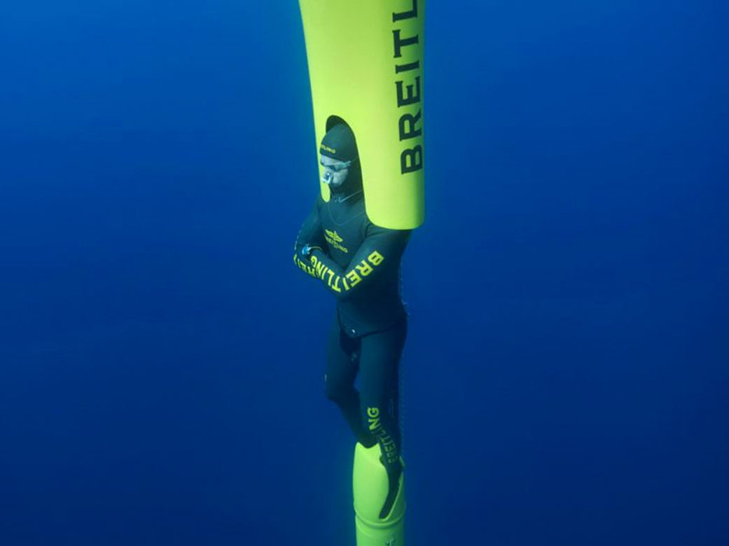 Herbert Nitsch est un apnéiste autrichien, détenant 33 records du monde, Herbert est aussi conférencier dans l'équipe WeCHamp