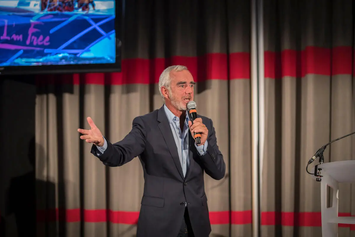 Loick peyron conférencier navigateur